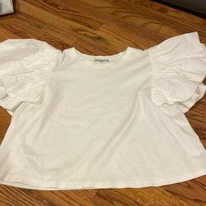 Zara White puffy sleeve top